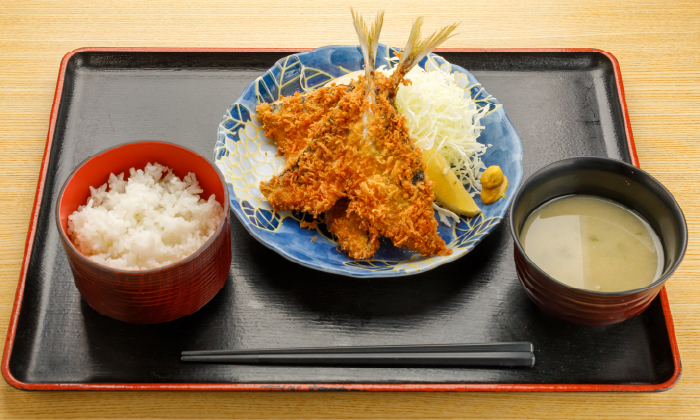 まぐろカマ焼き